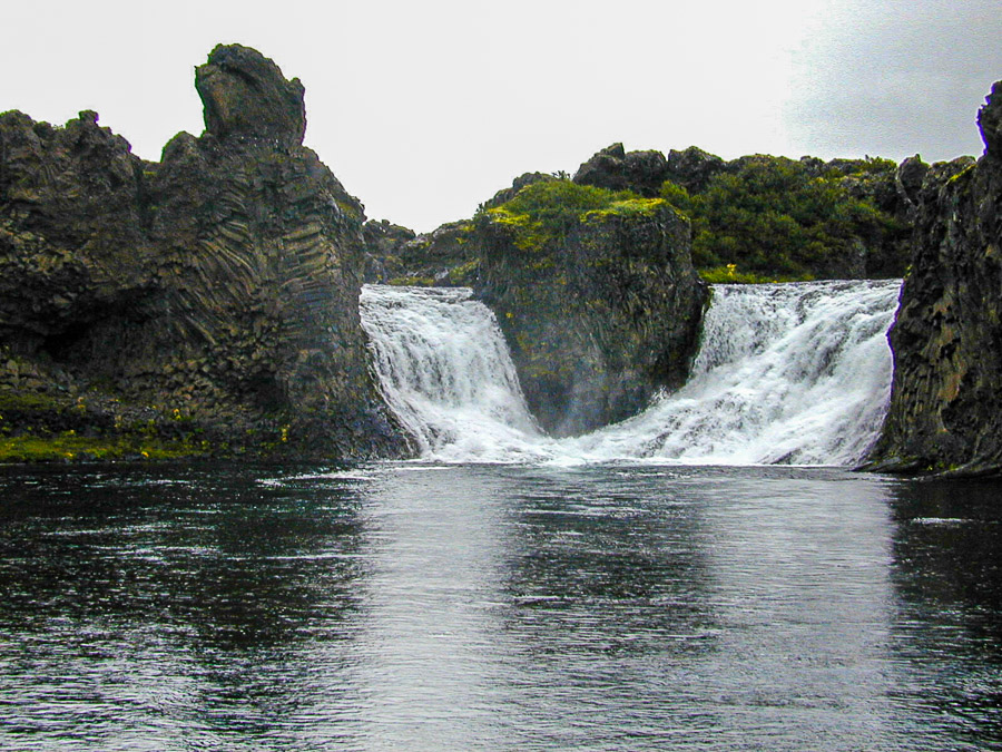 Hjálparfoss